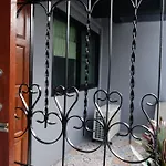 Tangmo House